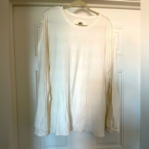 Long sleeve Tee size xl